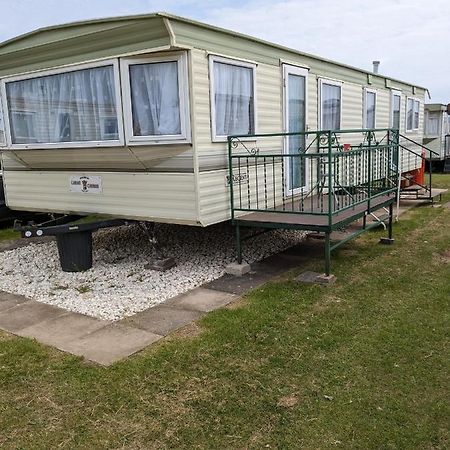 L&G Family Holidays 6 Berth Coral Beach Laura Familys Only And Lead Person Must Be Over 30 Ingoldmells Εξωτερικό φωτογραφία