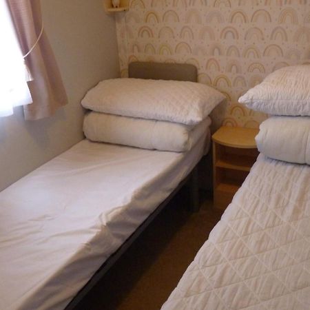 L&G Family Holidays 6 Berth Coral Beach Laura Familys Only And Lead Person Must Be Over 30 Ingoldmells Εξωτερικό φωτογραφία